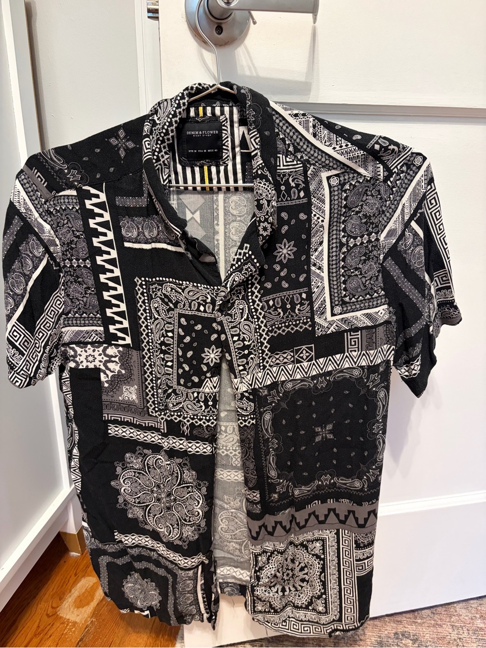 Men’s Denim & Flower Paisley Print Button Down Polo